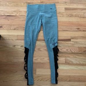 Super cute Victoria’s Secret Pink Yoga leggings